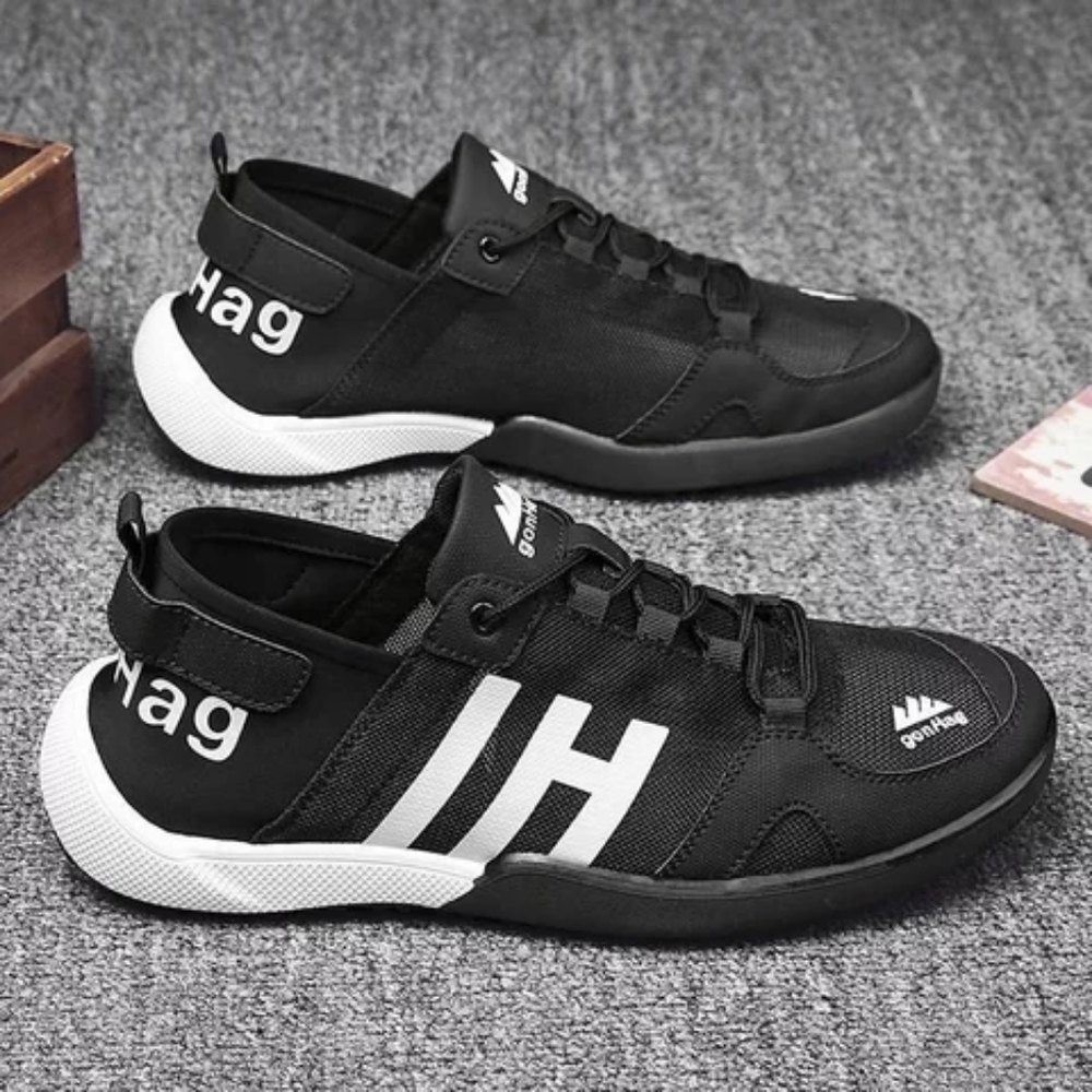 Breathable athletic shoes